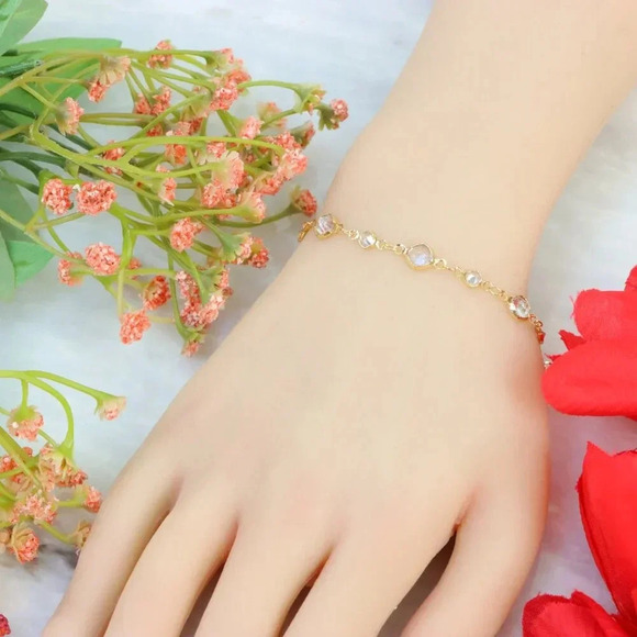 "New Beautiful Design Bracelet for Women/Girls, Gift, B790 - Picture 10 of 10